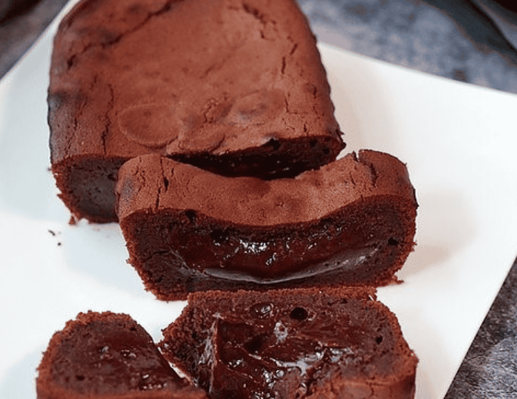 SPD Charity Bake Sale 2020 14 aroundthediningtable